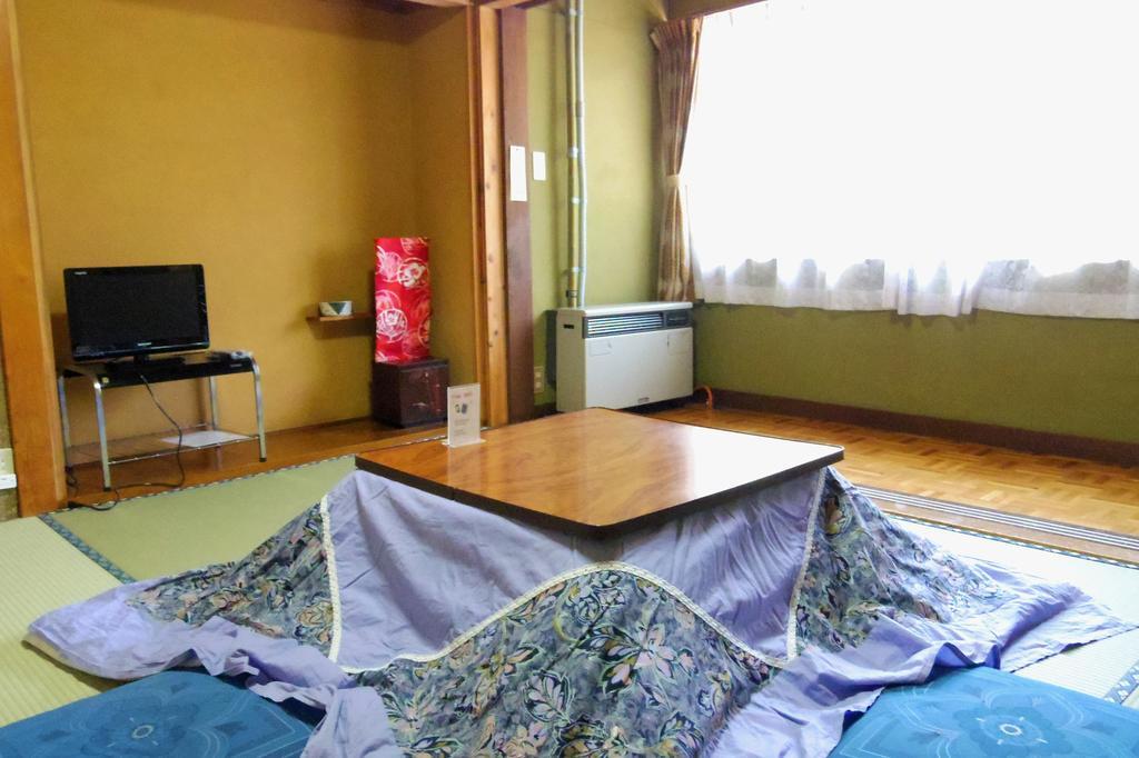 Zero-Project Japan Guesthouse Яманакако Стая снимка
